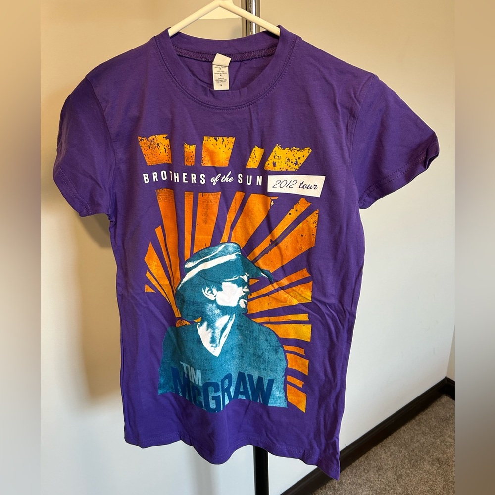 Tim McGraw 2012 Tour T-Shirt Sz:Med Purple